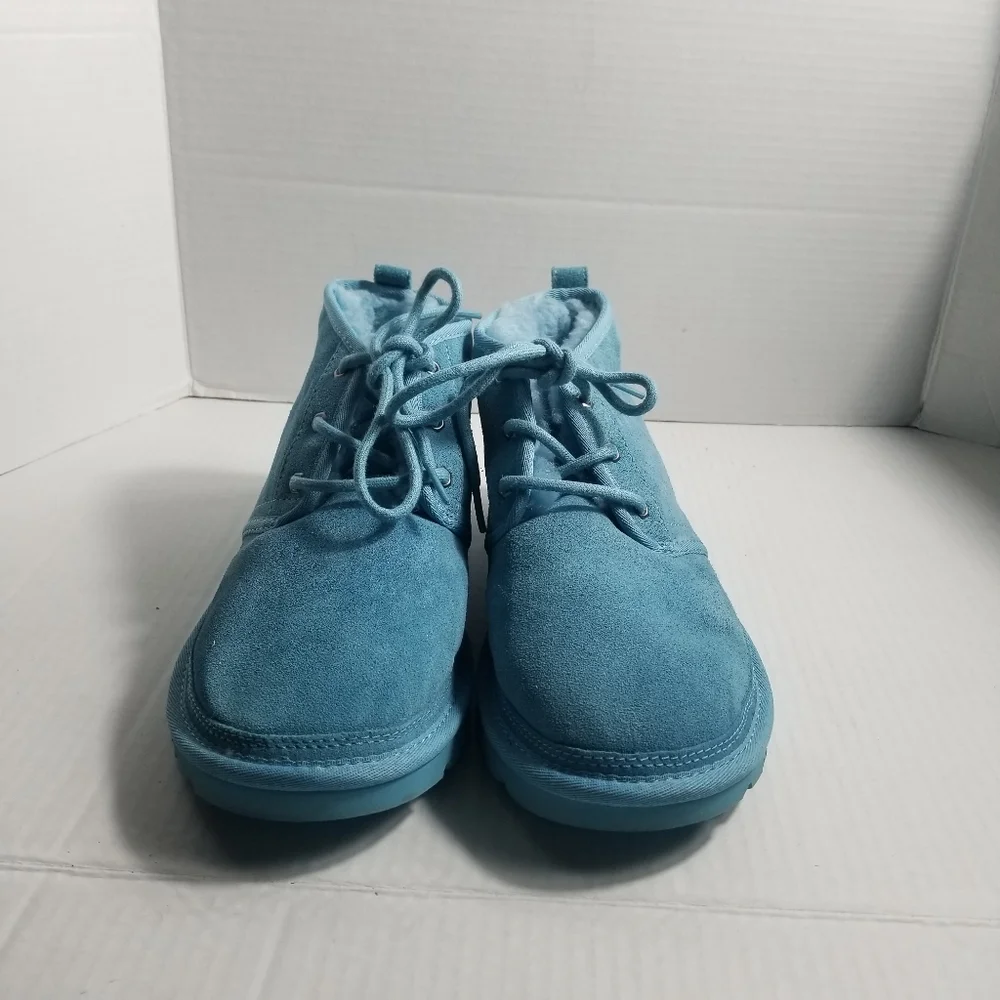 UGG MEN'S BLUE NEUMEL CHUKKA BOOTS SIZE 8